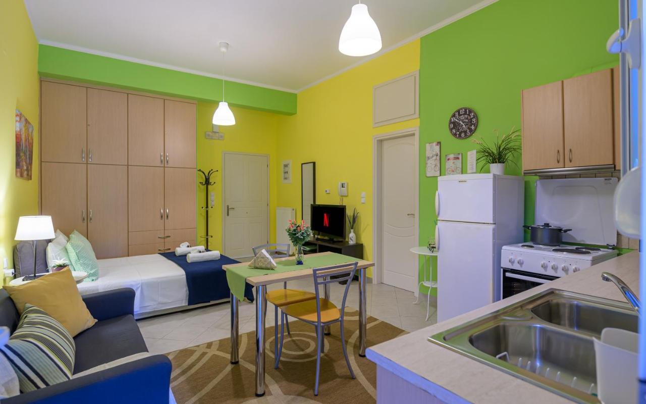 Peaceful Corner Apartment Preveza Bagian luar foto
