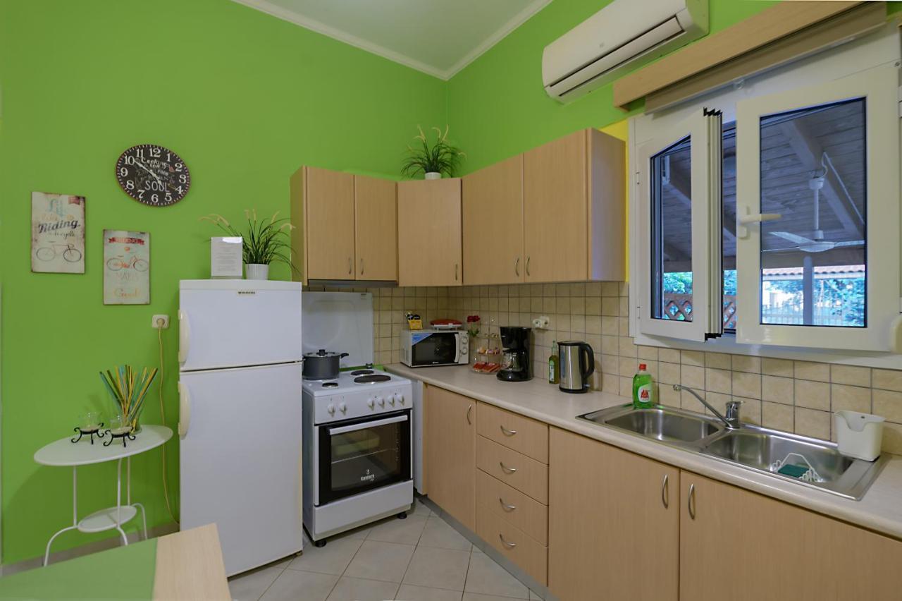 Peaceful Corner Apartment Preveza Bagian luar foto